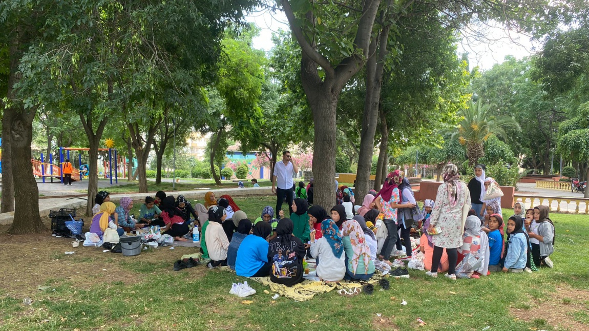 Öğrencilerimiz ile Piknik Yaptık 